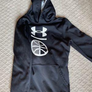 Boys UNDER ARMOUR sweatshirt